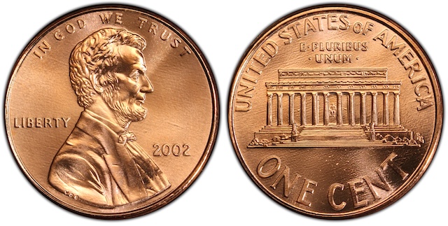 Side-by-side comparison of 2002 penny Close AM (standard) versus Wide AM variety showing the gap between A and M in AMERICA